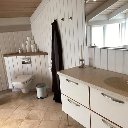 4 Star In Feriehus Jerup